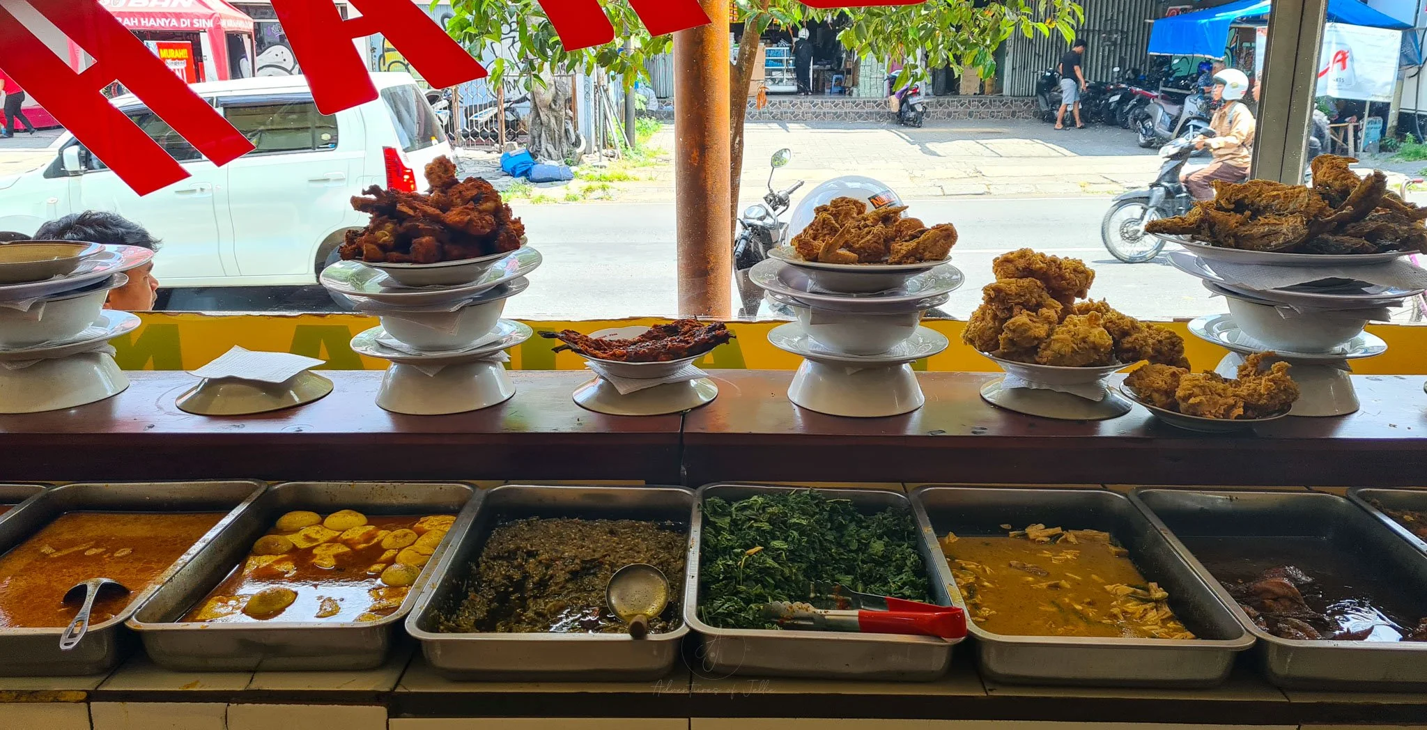 Warung Ra Jelas: Rasa Autentik yang Menggugah Selera di Cilacap